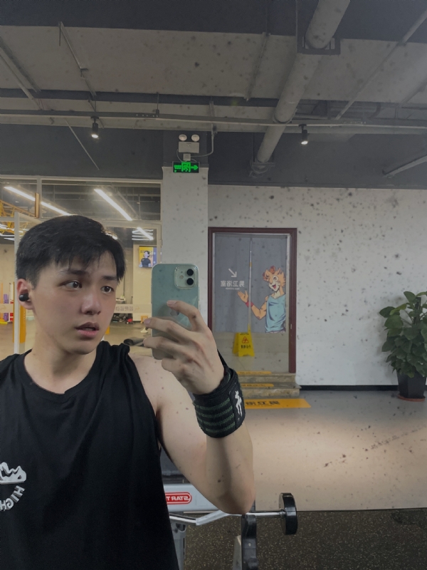 想吃猫的鱼的第一张照片--福州双喜佳缘