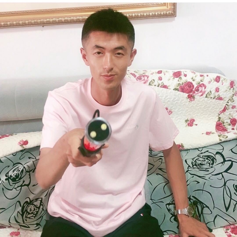 转身留下孤独的她的第二张照片--福州双喜佳缘